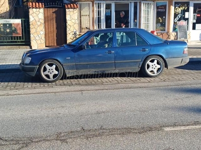 MERCEDES-BENZ E 124