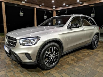 MERCEDES-BENZ GLC 220 d 4Matic 9G-TRONIC Magyarországi. 1 Tulajdonos. Videós hirdetés Garanciális