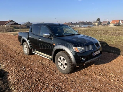 MITSUBISHI L 200 Pick Up 2.5 TD DC Intense Plus (Automata)