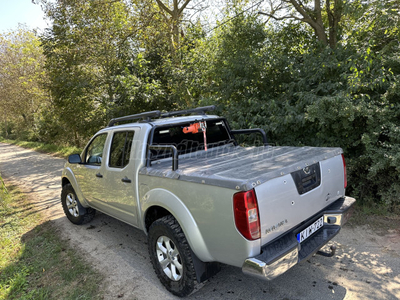 NISSAN NAVARA 4WD Double 2.5D LE (Automata)