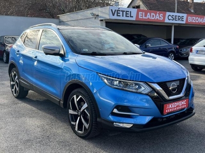 NISSAN QASHQAI 1.6 DIG-T Tekna M.o.-i. LED Navi Tempomat Holttér Ülésfűtés Panoráma Bőr Memória Kamera 87e km!