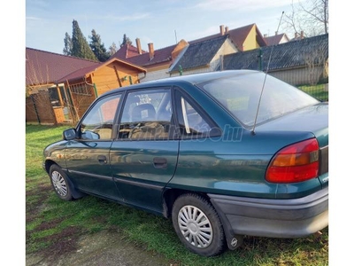 OPEL ASTRA F 1.4 GL