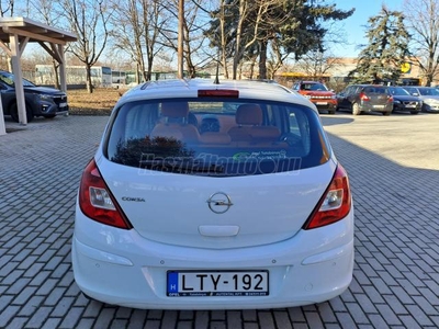 OPEL CORSA 1.4 Enjoy