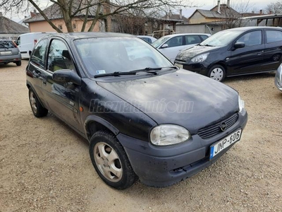 OPEL CORSA B 1.0i 12V Champion