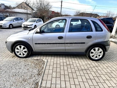 OPEL CORSA C 1.4 16V Njoy 180000KM-DIGITKLÍMA-ALU-GYÁRI KULCSOK-MEGKÍMÉLT