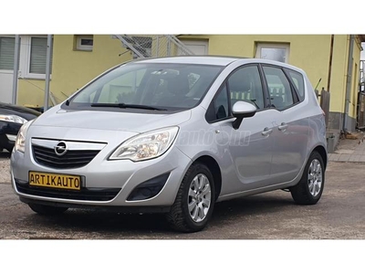 OPEL MERIVA B 1.4 Cosmo SZERVÍZKÖNYV!