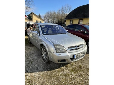 OPEL VECTRA 1.9 CDTI Cosmo