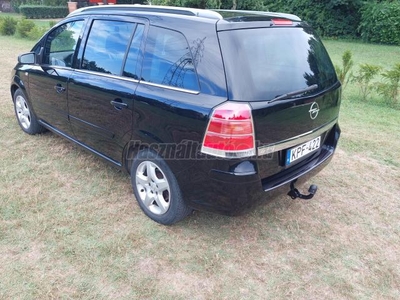 OPEL ZAFIRA B 1.6 Cosmo