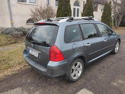 PEUGEOT 307 SW 2.0 HDi Supreme