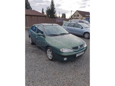 RENAULT MEGANE Classic 1.4 16V Alize Plus KLÍMA.1.5 ÉV MŰSZAKI.SZÉP ÁLLAPOT.LAKK HIBÁS!