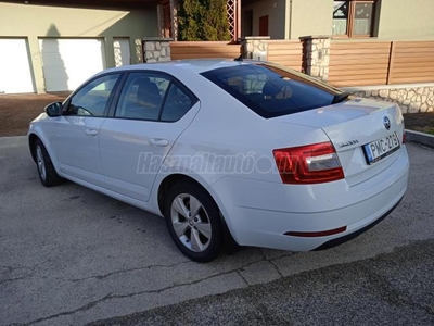 SKODA OCTAVIA 1.6 CR TDI Style