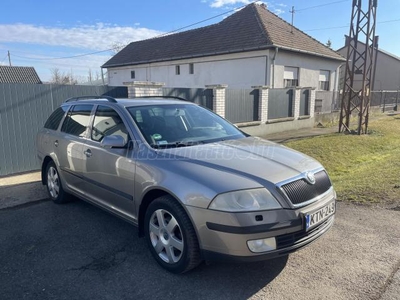 SKODA OCTAVIA 1.6 Elegance