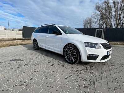 SKODA OCTAVIA Combi 2.0 CR TDI RS