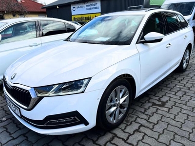 SKODA OCTAVIA Combi 2.0 TDI SCR Style DSG MAGYAR ! ÜVEGTETŐ ! NAVIGÁCIÓ ! VIRTUAL COCKPIT ! LED MÁTRIX ! KAMERA ! KULCS NÉ