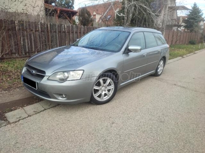 SUBARU LEGACY 2.0 Active MO.-I.PANORÁMATETŐ.MOTOROS BŐRÜLÉSEK