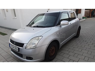 SUZUKI SWIFT 1.3 GLX CD