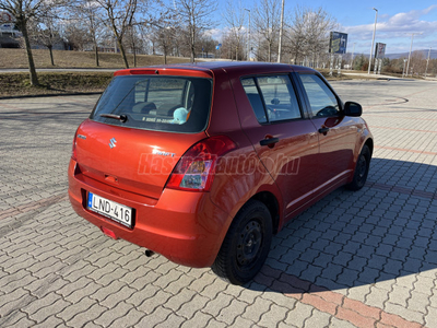 SUZUKI SWIFT 1.3 GLX CD AC