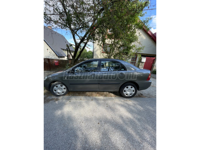 TOYOTA COROLLA Sedan 1.4