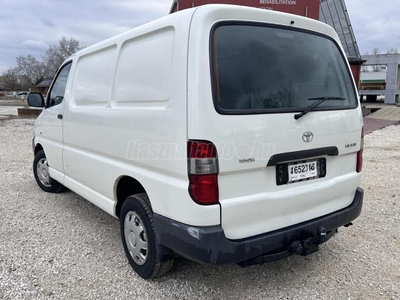 TOYOTA HI-ACE Hiace 2.5 D-4D Panel Van