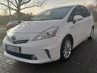 TOYOTA PRIUS+ 1.8 HSD Premium e-CVT