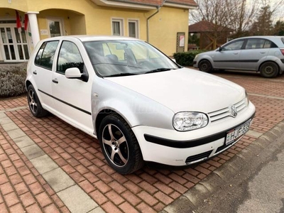 VOLKSWAGEN GOLF IV 1.4 Euro 25 év