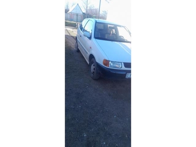 VOLKSWAGEN POLO III 1.0 50 Servo