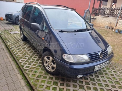 VOLKSWAGEN SHARAN 1.9 TDI CL