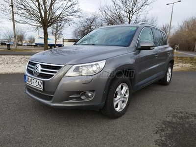 VOLKSWAGEN TIGUAN 1.4 TSi Sport&Style Family 2WD