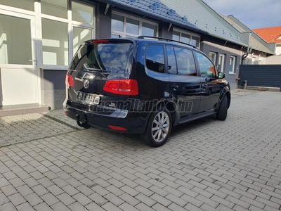 VOLKSWAGEN TOURAN 1.6 CR TDI Comfortline ÜLÉSFÜTÉS!7 FŐS!WEBASTO!