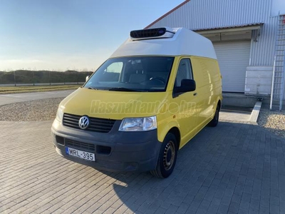 VOLKSWAGEN TRANSPORTER T5 1.9 TDI Mikrobusz