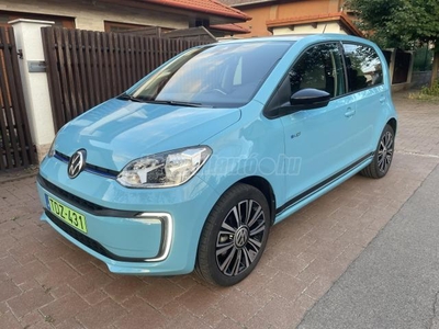 VOLKSWAGEN UP e-Up! magánszemélytől. újszerű. karcmentes állapotban