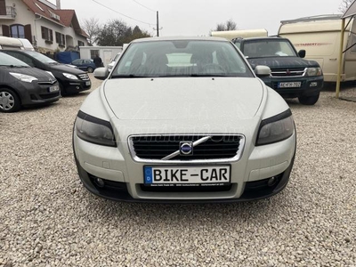 VOLVO C30 1.8 Flexifuel Momentum /166.000km--végig vezetett szervizkönyv+számlák/