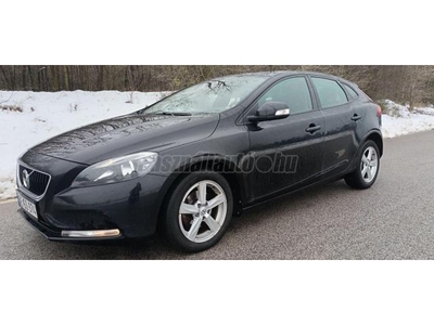 VOLVO V40 2.0 D [D2] Kinetic