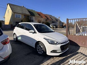 Hyundai I20 1.25 LP Life Téli-nyári kerék