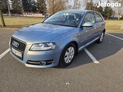 AUDI A3 1.6 TDI Ambiente DPF s line szép hibátlan!