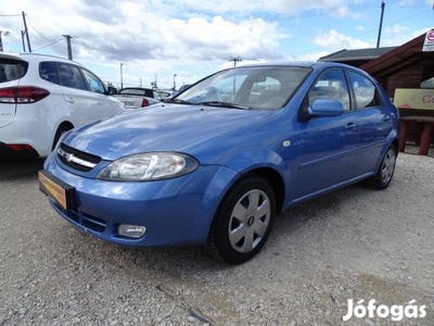 Chevrolet Lacetti 1.4 16V Elite AC Vonóhorog! M...