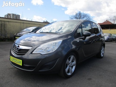 Opel Meriva B 1.4 T Cosmo