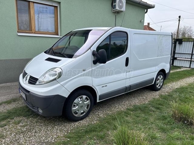 RENAULT TRAFIC 2.0 dCi L1H2P2 +EURO 5+Klíma+Ülésfűtés+Tolatóradar+