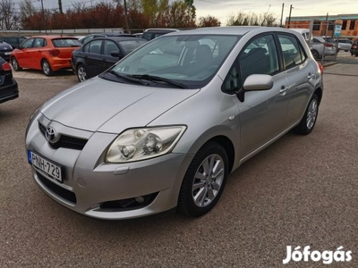 Toyota Auris 1.6 Sol Xenon.Keyless.Tempomat.MUL...