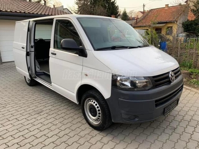 VOLKSWAGEN TRANSPORTER Caravelle 2.0 CR TDI Comfortline