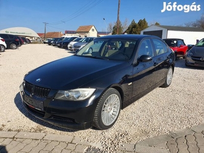 BMW 318i (Automata) Vajbőr. Napfénytető. Ülésfűtés