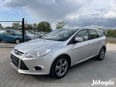 Ford Focus 1.6 TDCi Trend Szkönyv.2Kulcs.Vezérl...