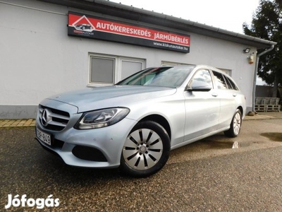 Mercedes-Benz C 200 T Bluetec d 7G-Tronic Navig...