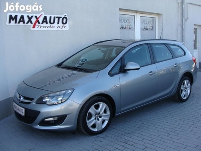 Opel Astra J Sports Tourer 1.4 T Cosmo 88.000 K...