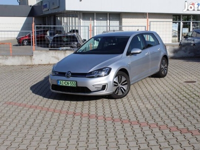 Volkswagen Golf VII e-Golf 136LE/ Nagy AKKU/ DI...