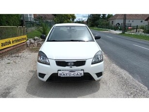 KIA RIO 1.4 EX Cool 1 ÉV GARANCIA! BATU-CAR ahol az autó gazdára talál! AUTÓBESZÁMÍTÁS!