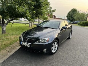 LEXUS IS 220d Szép állapotban!