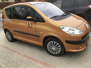 PEUGEOT 1007 1.4 HDi Trendy