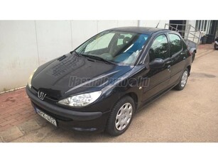 PEUGEOT 206 1.4 Riviera Fiss műszaki!