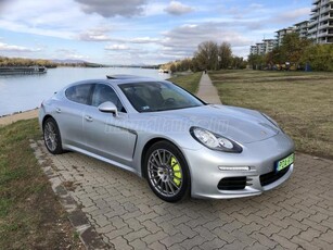 PORSCHE PANAMERA S E-Hybrid Tiptronic ic E6 Plug In Hibrid zöld rendszám navi adaptív tempomat 20 coll üvegtető hűtés-fűtés